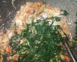 Foto langkah ke 4 dari resep Tumis Daun Singkon Dayak Modang.