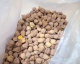 A picture of step 1 of Masalay daar Chana Chat.