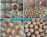 A picture of step 4 of Sabudana vrat pinni.
