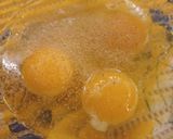 Foto del passaggio 2 della ricetta Frittata al Forno Farcita