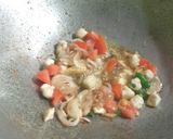 A picture of step 4 of Chicken Pasta.