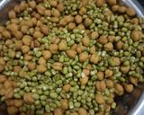 A picture of step 1 of Kala chana.