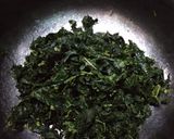 Foto langkah ke 1 dari resep Tumis daun pepaya jepang.