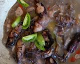 Foto langkah ke 2 dari resep Tumis Cumi Hitam.