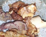 A picture of step 3 of Agushi soup.