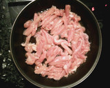 Foto del paso 5 de la receta: Guiso de pollo y tirabeques con setas