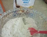 Foto langkah ke 2 dari resep GingerBread House Cookies.