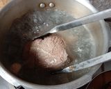 Foto langkah ke 1 dari resep Asem-Asem Daging dan Buncis.