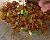 Foto langkah ke 4 dari resep Orak Arik Kentang Sosis.