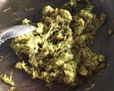 Une image de l'étape 1 de Samoussas courgettes/chèvre /bacon.