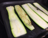 Foto del paso 5 de la receta: Canelones de calabacín rellenos de ternera y verduritas