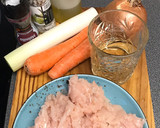 Foto del paso 1 de la receta: Albóndigas de pollo con verduras