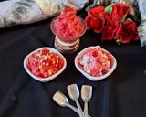 A picture of step 5 of Watermelon ice gola.