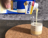 Foto langkah ke 1 dari resep Iced Bear Brand Gold White Tea | Our Channel.