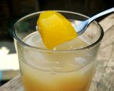 Foto langkah ke 4 dari resep Lemon Yakult Ice.
