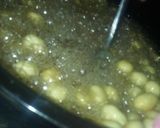 A picture of step 4 of Peanut burger.