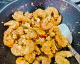 Foto langkah ke 8 dari resep Udang Goreng Telur Asin.