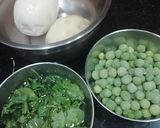 A picture of step 3 of Sooji Kachori.