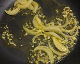 Foto langkah ke 3 dari resep Creamy Spaghetti with Spinach.