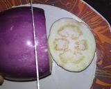 A picture of step 1 of Purple Baigan Bhaja.