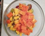 Foto langkah ke 1 dari resep Salad Buah Sederhana.