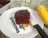A picture of step 4 of Chocolate banana cake.