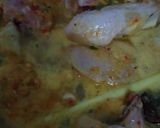 Gambar langkah 1 resipi Ayam masak lemak cili padi.