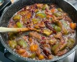 Une image de l'étape 7 de Compote de prunes, figues blanches et pétales de rose.