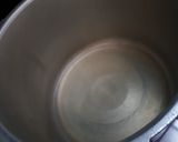 A picture of step 2 of Piyaz gosht.