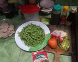 Foto langkah ke 1 dari resep Tumis buncis bakso special.