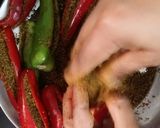 लाल मिर्च का अचार (lal mirch ka achar recipe in Hindi) रेसिपी चरण 4 फोटो