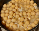 Foto del paso 2 de la receta: Bocado caliente de garbanzos y huevo