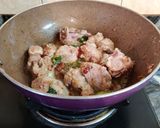 A picture of step 5 of Chicken Stew with Basil & Dry Red Chilli.