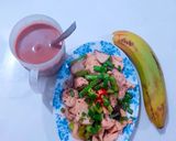 Hình bước làm 1 của món Ức gà xào nấm và măng tây