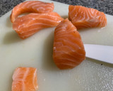 Foto del paso 1 de la receta: Pastel de salmón y cebolla caramelizada