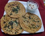 ગાર્લિક લચ્છા પરાઠા (Garlic Lachcha Paratha Recipe In Gujarati) રેસીપી સ્ટેપ6ફોટો