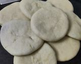 A picture of step 9 of Matar Kachori.