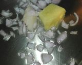 A picture of step 1 of Wariyon ka Pulao.
