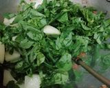 A picture of step 4 of Aloo, Methi, Matar.