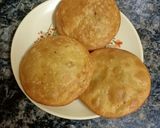 A picture of step 9 of Moong dal Kachori chaat.