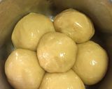 A picture of step 5 of Roti Canai.