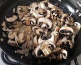A picture of step 1 of Italian Chinese-Garlic Mushrooms.