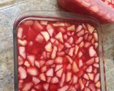 Foto del paso 1 de la receta: Ensalada de frutas c/ gelatina de frutilla!!