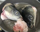 Hình bước làm 2 của món Canh cá chép nấu riêu