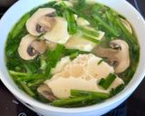 Hình bước làm 4 của món 🌱 Canh Hẹ Nấm Mỡ Đậu Hủ Non