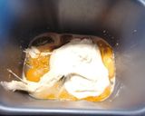 Foto del paso 3 de la receta: 156.Panettone de fruta escarchada y pasas / masa en panificadora