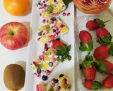 A picture of step 5 of Frozen yogurt and fruits bar.