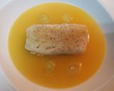 Foto del paso 7 de la receta: Lomos de merluza en salsa con perlas de arenque