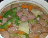 Foto langkah ke 3 dari resep Sayur sop ayam bakso simple.