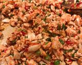 A picture of step 3 of Dandan noodles.